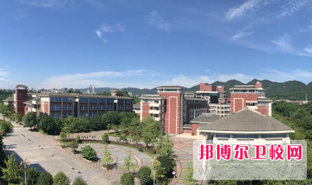 重庆医科大学2022年招生办联系电话
