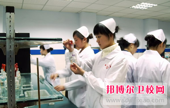 重庆医药卫生学校的助产专业招生情况(2023参考)