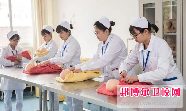 四川2023年中专学护理学校有没有前途