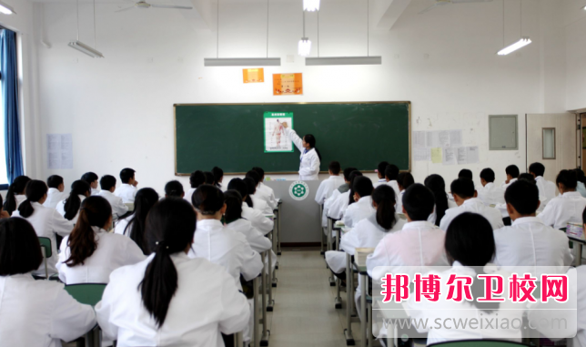 四川2023年读护理学校需要什么