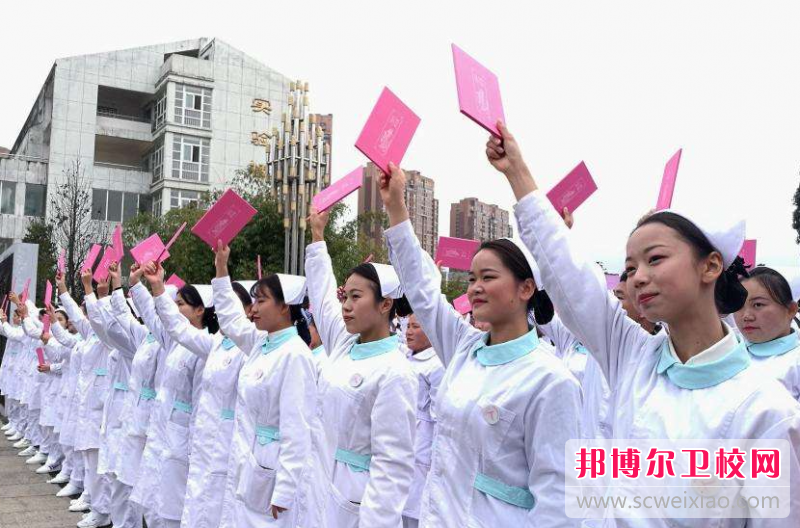 贵州2023年初中生可以上的护理学校