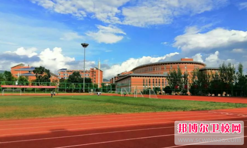 云南2023年设有护理学校的公办大专学校