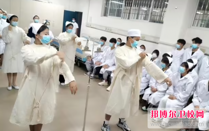 云南2023年女生学护理学校好不好