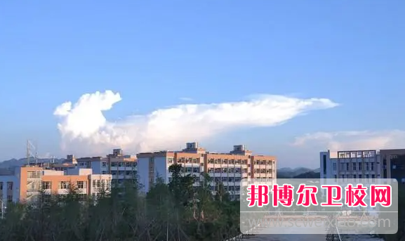 云南2023年初中生可以读的护理学校