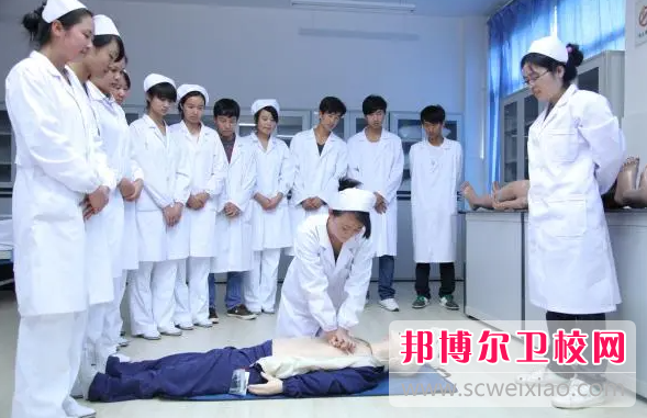 云南2023年护理学校有哪些专业比较好