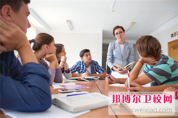 2023云南排名前二的护理专业学校名单